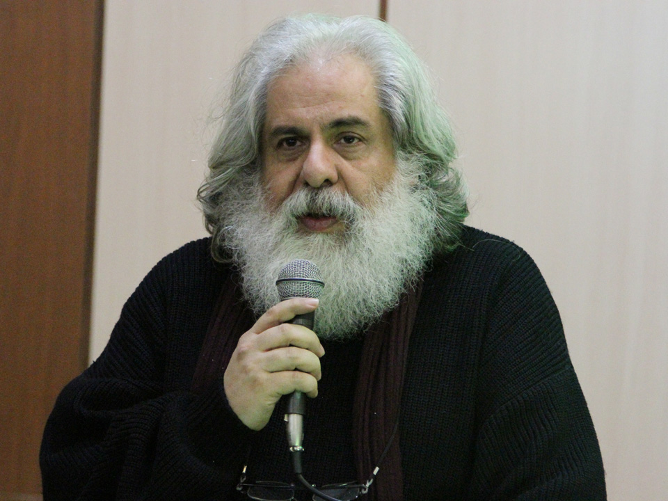 محمدرضا عارف: «صدیق تعریف» مایه فخر هنر آواز و موسیقی ایران زمین است محمدرضا عارف: «صدیق تعریف» مایه فخر هنر آواز و موسیقی ایران زمین است