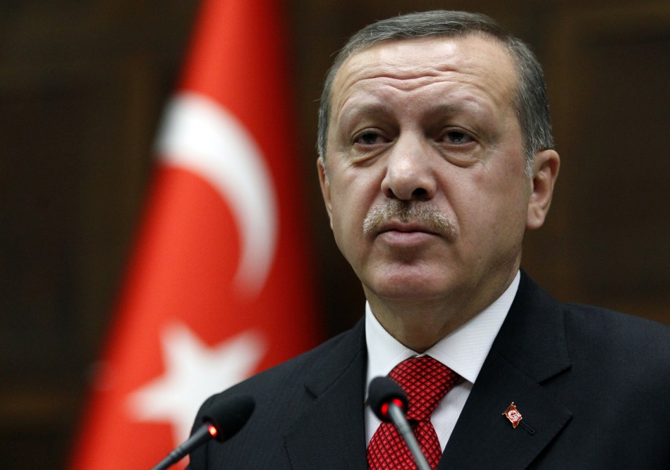 اردوغان:ترکیه برای دفاع از خود حق عملیات برون مرزی دارد