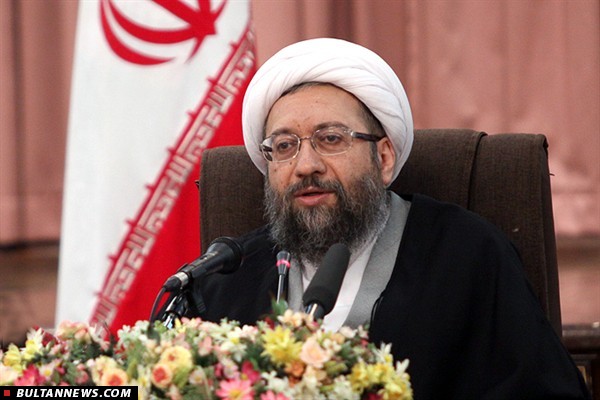 گره زدن همه مسائل به مذاکرات و رفع تحریمها اشتباهی فاحش و راهبردی است گره زدن همه مسائل به مذاکرات و رفع تحریمها اشتباهی فاحش و راهبردی است
