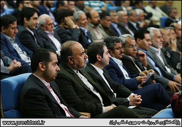 روحانی:با هدایت های مقام معظم رهبری پیش خواهیم رفت/حداد عادل: معیار وحدت ما تعلق به انقلاب اسلامی