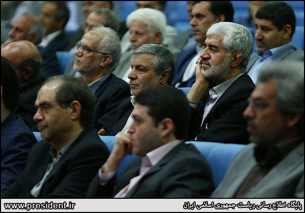 روحانی:با هدایت های مقام معظم رهبری پیش خواهیم رفت/حداد عادل: معیار وحدت ما تعلق به انقلاب اسلامی