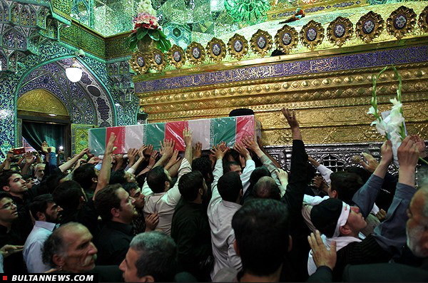 تشييع پيکر دومين شهيد روحاني مدافع حرم در قم تشييع پيکر دومين شهيد روحاني مدافع حرم در قم