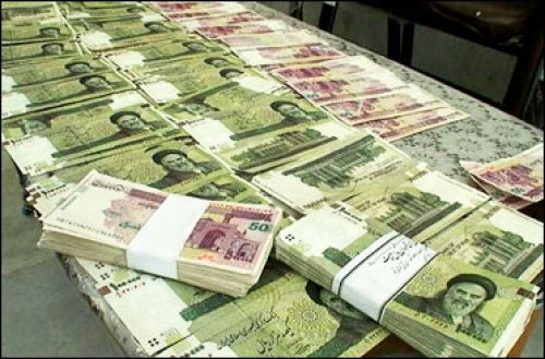 نقدینگی از مرز 816 هزار میلیارد تومان گذشت