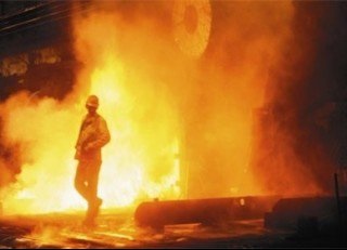 انفجار در کارخانه فشفشهسازی انفجار در کارخانه فشفشهسازی