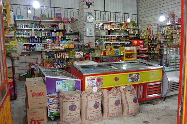 از دوغ شتر تا روغن کوسه در بقالی‌ها
