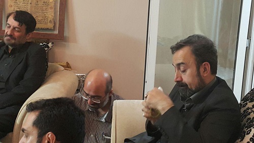 حضور سرلشکر محسن رضایی در مقابل منزل شهید سردار همدانی