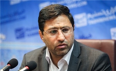 خروج مواد پتروشیمی از بورس کالا تنها به نفع افراد خاص است خروج مواد پتروشیمی از بورس کالا تنها به نفع افراد خاص است