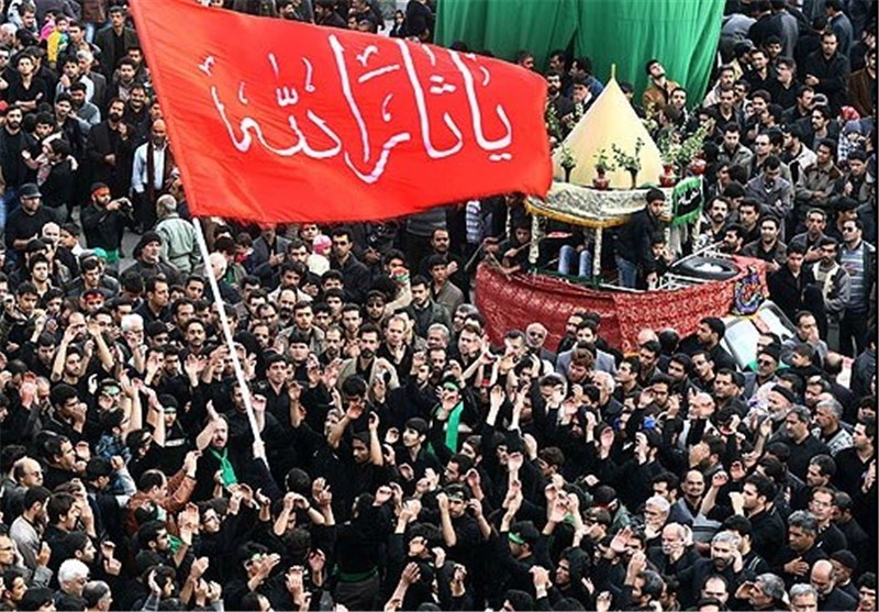 سبکهای مداحی که با موسیقی همراه می شود صحیح نیست/ گل مالیدن مورد تائید علمای سلف است