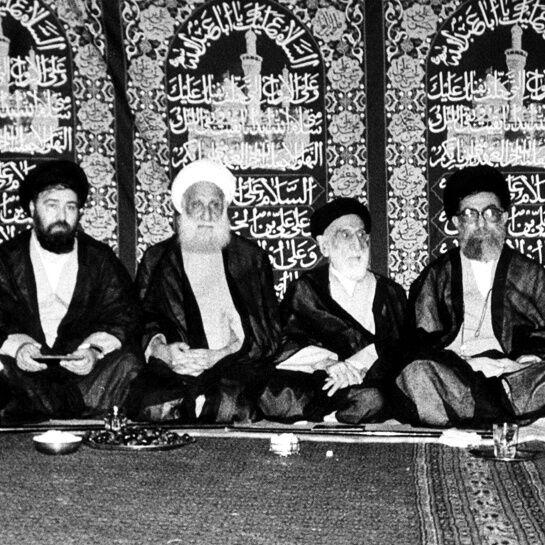 سه دوره از یک برادری سه دوره از یک برادری