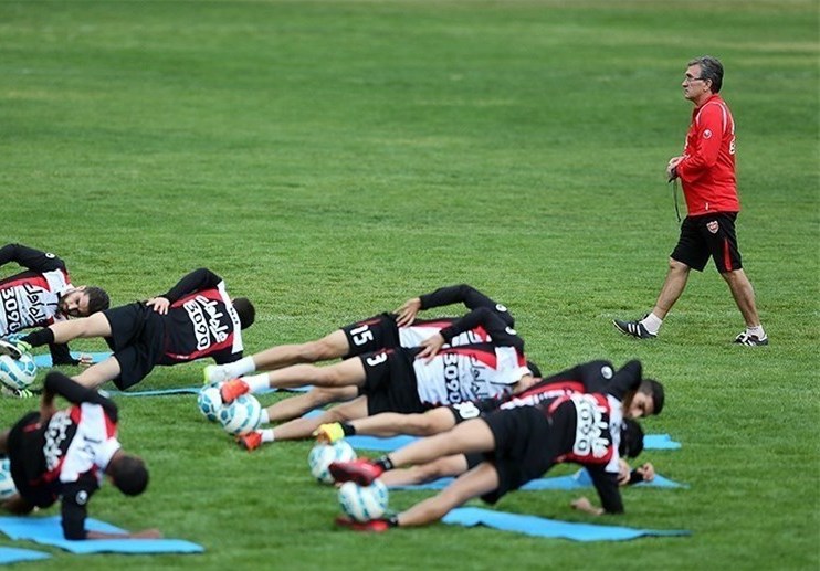 طاهری به دنبال جاسوس پرسپولیس