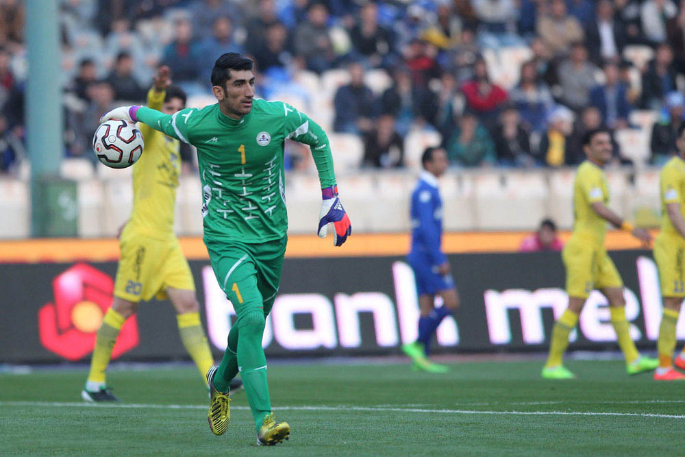 بیرانوند:بعد از بازی با پرسپولیس چشم خوردم