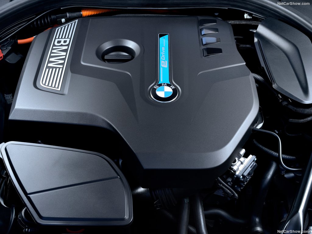 بامو 530e iPerformance، عضو هیبریدی خانوادهٔ سری 5 بامو 530e iPerformance، عضو هیبریدی خانوادهٔ سری 5
