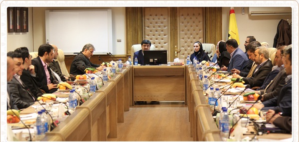 سیستم پولی و مالی شبکه بانکی ما به لحاظ تکنیکی و عملی، شفاف و روشن است سیستم پولی و مالی شبکه بانکی ما به لحاظ تکنیکی و عملی، شفاف و روشن است