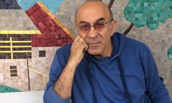 گرفتن عروسکی محبوب از مردم، امری ناپسند است گرفتن عروسکی محبوب از مردم، امری ناپسند است