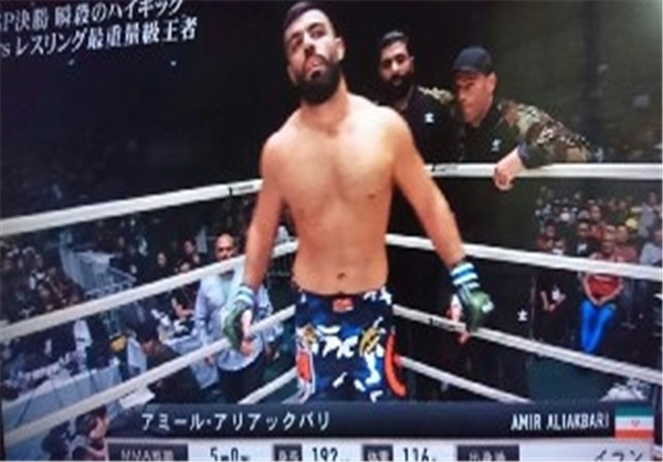 علی‌اکبری: ژاپن من را به دنیای MMA معرفی کرد/ اندازه 10 سال کشتی پاداش گرفتم