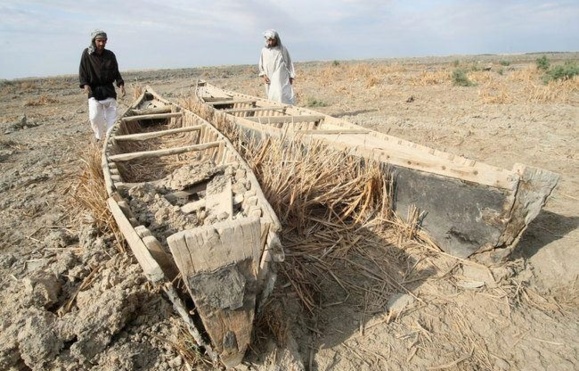 محرومیت مناطق مرزی نتیجه ای جز آسیب به اقتصاد کشور نخواهد داشت محرومیت مناطق مرزی نتیجه ای جز آسیب به اقتصاد کشور نخواهد داشت