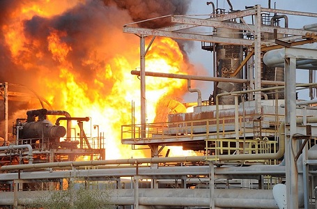پرونده آتش سوزی پالایشگاه ها روی میز مجلس یا وزارت نفت؟
