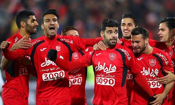 فاصله گرفتن پرسپولیس در صدر با سر/ هِد تریک!