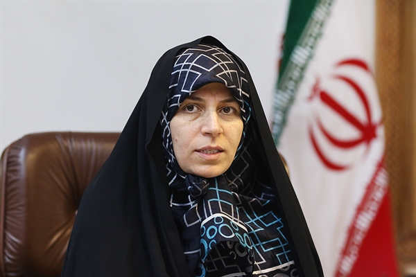 دکتر زهرا احمدی پور معاون رئیس جمهور و رئیس سازمان میراث فرهنگی، صنایع دستی و گردشگری