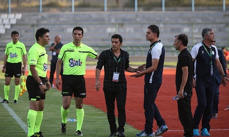 مطهری: داوران منصف هستند و بیانیه سپاهان اثری روی آنها ندارد/ کسی نمی‌خواهد پرسپولیس را قهرمان کند