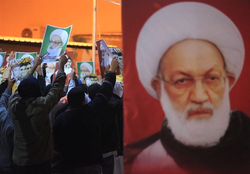 ادامه تحصن مقابل منزل شیخ عیسی قاسم بعد از گذشت ۲۲۶ روز + تصاویر