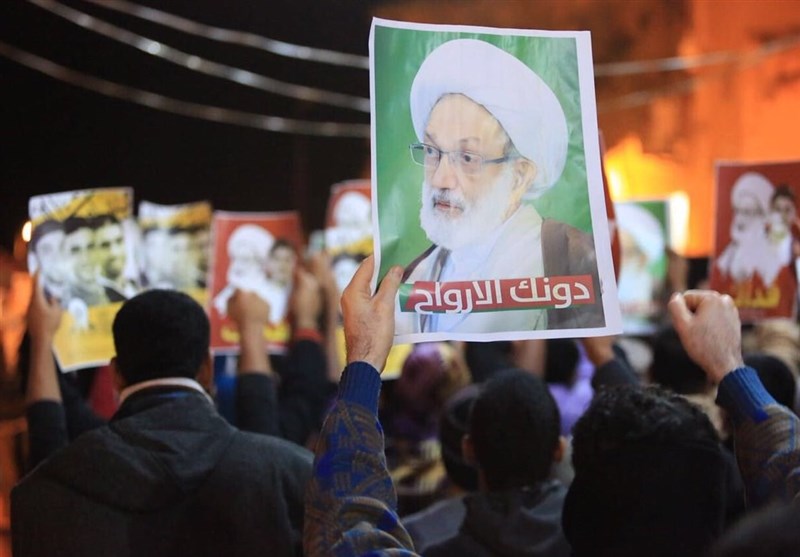 ادامه تحصن مقابل منزل شیخ عیسی قاسم بعد از گذشت ۲۲۶ روز + تصاویر