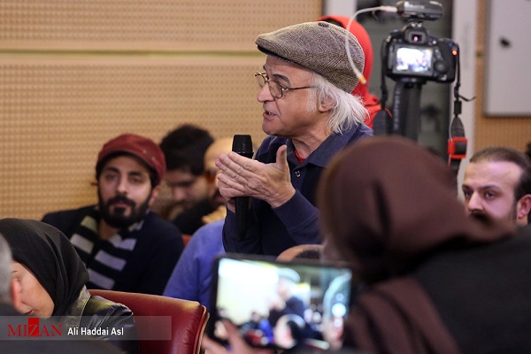 کارگردان جوانی نیستم که تجربه کنم/ با ساختن 