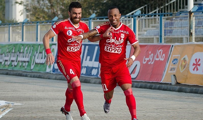 تراکتورسازی با ذوبِ آهن به لیگ برتر برگشت/ قلعه‌نویی در انتظار لغزش پرسپولیس در دربی