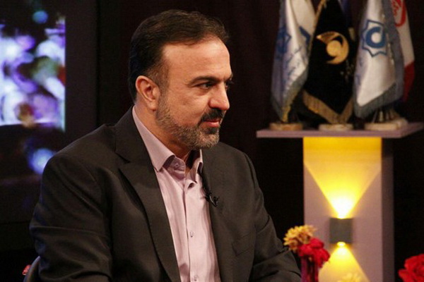 گاهی صدا و سیما لباس می دهد گاهی هم انتخاب با مجری است گاهی صدا و سیما لباس می دهد گاهی هم انتخاب با مجری است