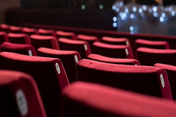 تنور گرم سینماها در آستانه بهار