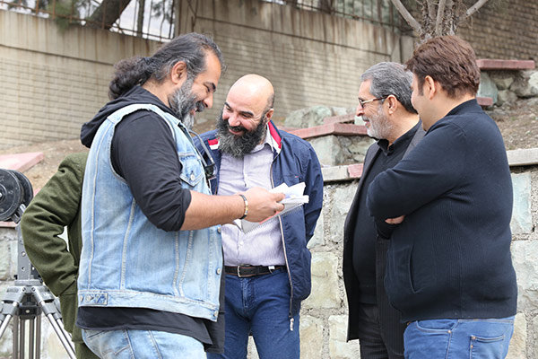 پورمحمدی به پشت صحنه «پنچری» رفت/ گفتگو با بازیگران و عوامل