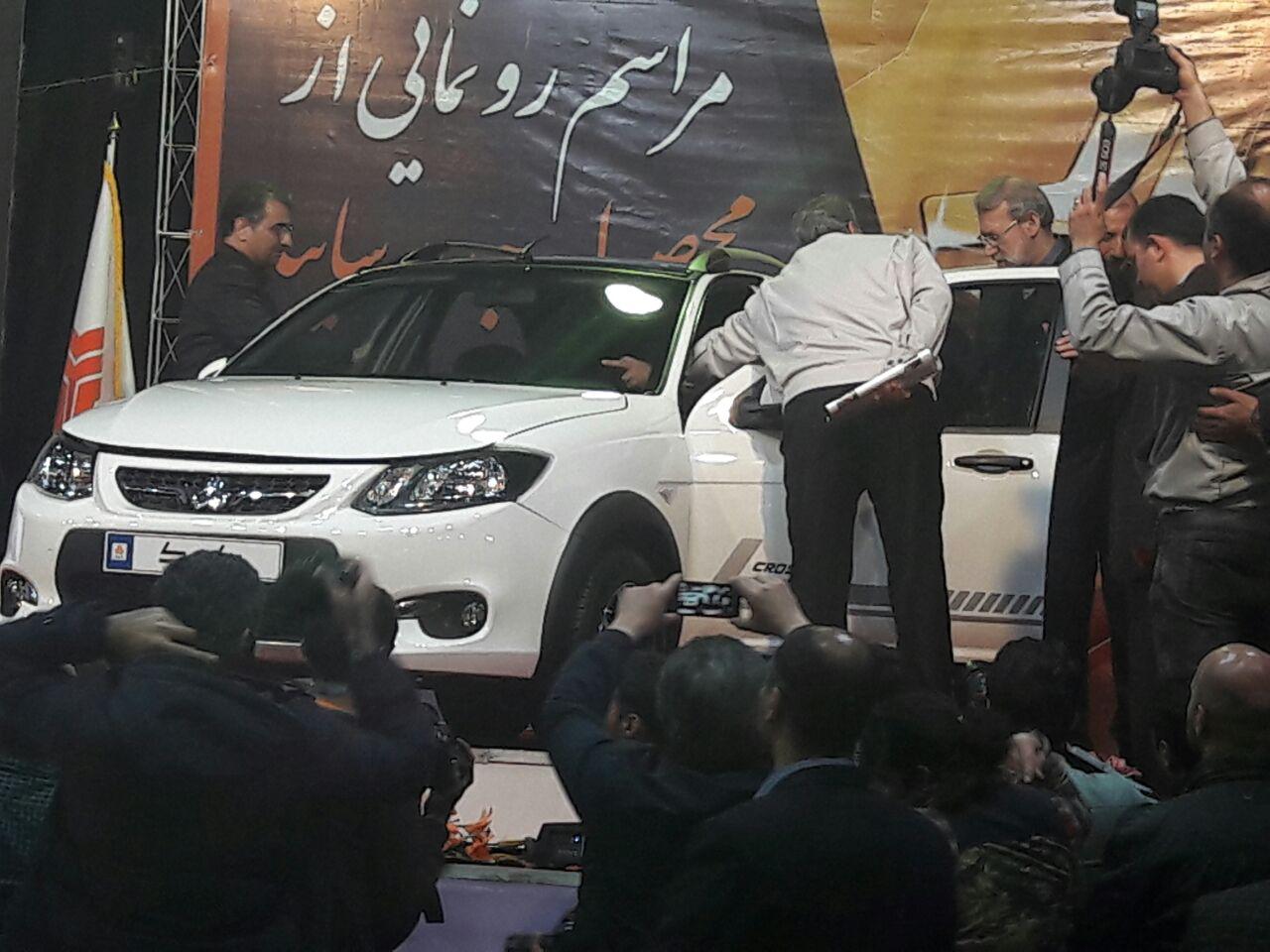 خودروی کوییک سایپا با حضور لاریجانی و وزیر صنعت رونمایی شد+ تصاویر