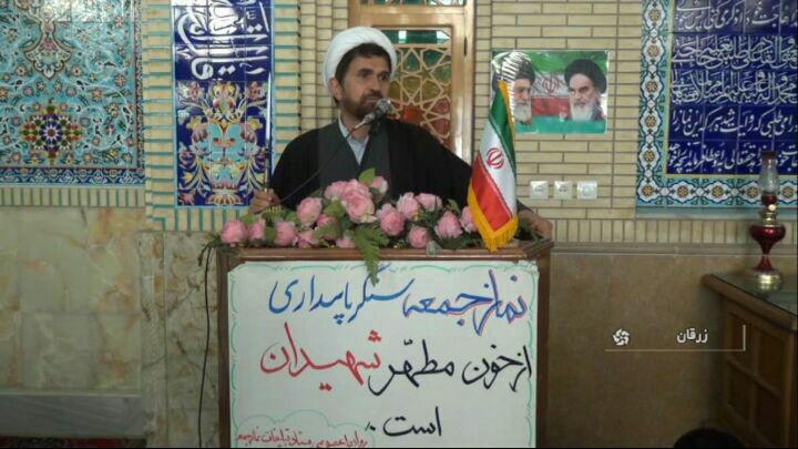 حجه الاسلام ربانی شیرازی: شهدا و خانواده های معظم آنان معلمان همیشگی ایران ما هستند