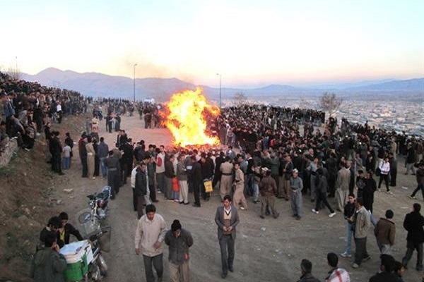 «چهارشنبانه» در پایتخت گیلاس ایران