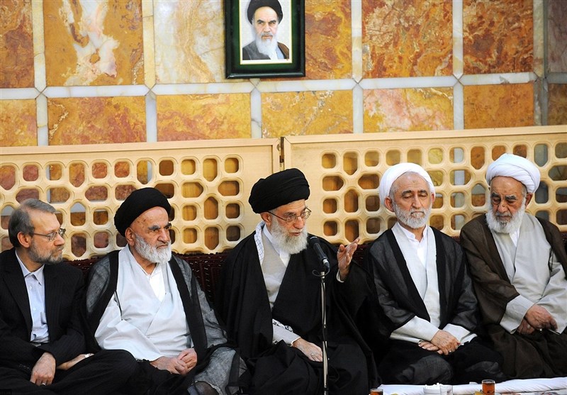 دستور امام برای قطع شهریه ۹۰ طلبه ساواکی/ نظر «تنها وصی زنده امام» درباره آیتالله خامنهای + تصاویر و فیلم دستور امام برای قطع شهریه ۹۰ طلبه ساواکی/ نظر «تنها وصی زنده امام» درباره آیتالله خامنهای + تصاویر و فیلم