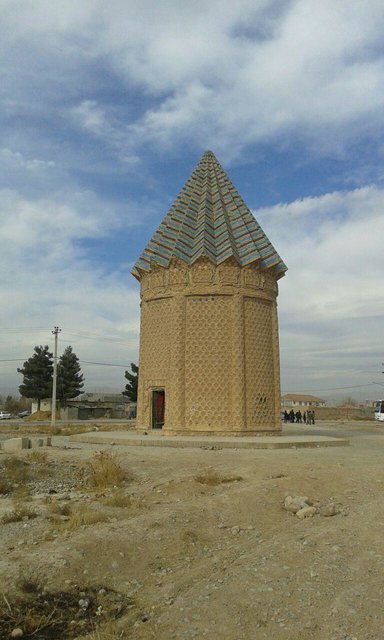 جاذبه‌های تاریخی‌ مشهددرانتظار زائران امام‌رضا