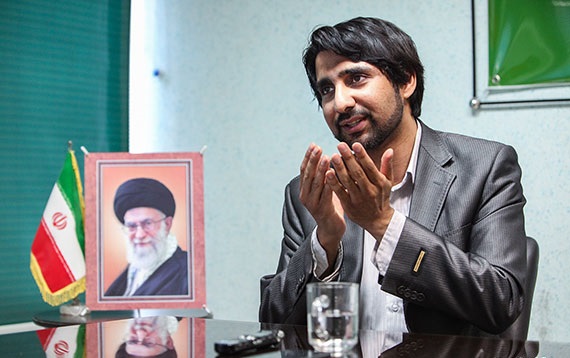 عملکرد دفتر بهمن سبز باعث نابودی «نبرد خلیج فارس ۲» شده است/ حمایت از اثر به گونه‌ای است که باید به فکر تغییر شغل باشیم
