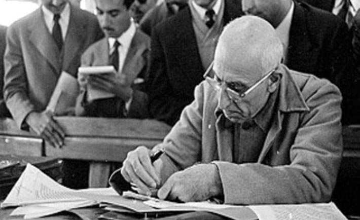چه کسی اولین بار برای ملی شدن صنعت نفت اقدام کرد؟!