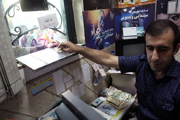 اخراج دهکهاي کمدرآمد از سينما ! اخراج دهکهاي کمدرآمد از سينما !