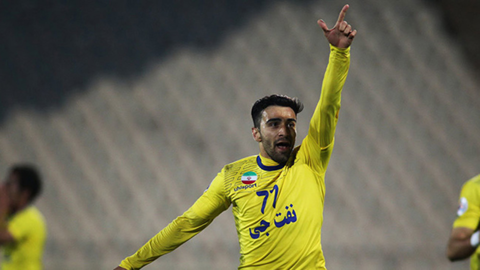 شاگرد علیرضا منصوریان پرسپولیسی می شود؟