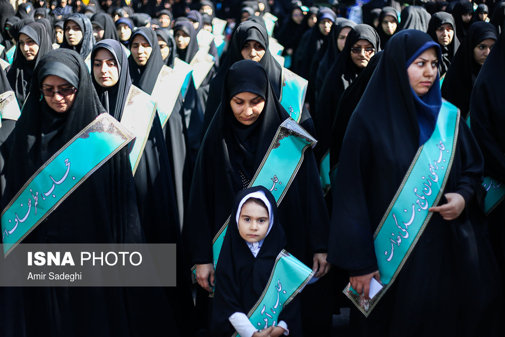 یک گردهمایی و چند نکته یک گردهمایی و چند نکته