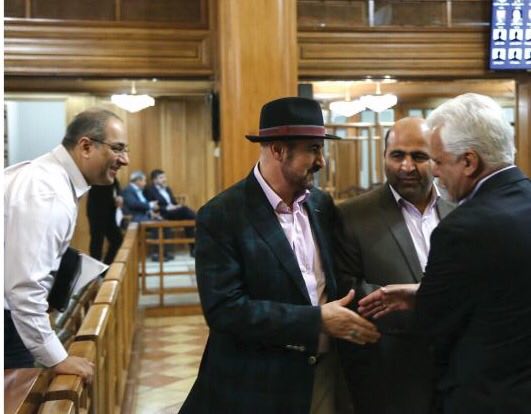 تيپ عجيب عضو شوراي شهر تهران + عکس