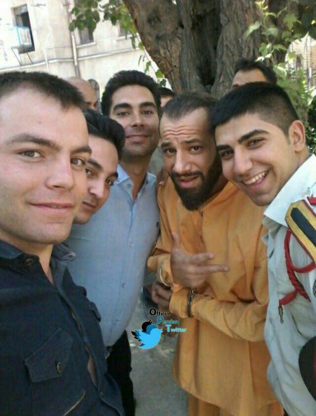 آنهایی که جنبه شهرت را نداشته اما خود را الگوی جوانان معرفی میکنند آنهایی که جنبه شهرت را نداشته اما خود را الگوی جوانان معرفی میکنند