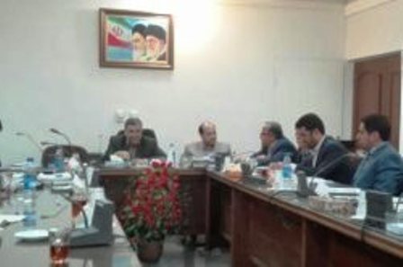 نخستین پالایشگاه تولید بنزین از گاز طبیعی در زرندیه ساخته می شود نخستین پالایشگاه تولید بنزین از گاز طبیعی در زرندیه ساخته می شود