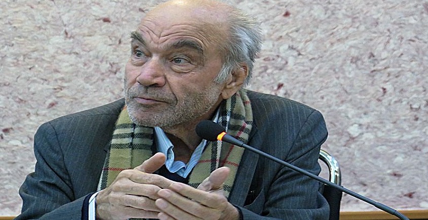 فوتبال بازیِ جنگ است فوتبال بازیِ جنگ است