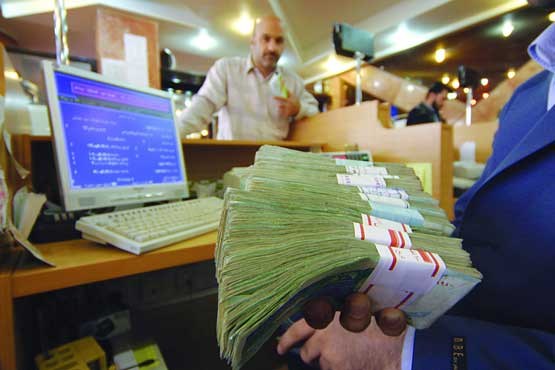 عرضه ذخایر در بازار بین بانکی برای کاهش نرخ سود