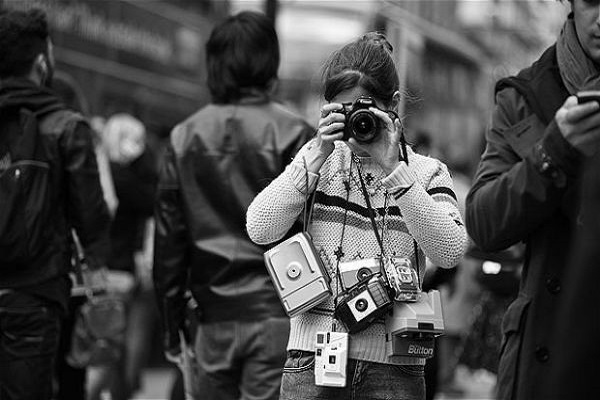 مصائب عکاس در خیابان های شهر