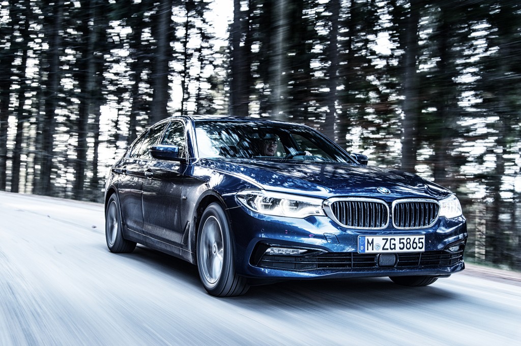 نبرد مدیران آلمانی! مرسدس بنز E350d در برابر ب‌ام‌و 530d