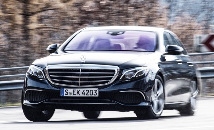 نبرد مدیران آلمانی! مرسدس بنز E350d در برابر بامو 530d نبرد مدیران آلمانی! مرسدس بنز E350d در برابر بامو 530d