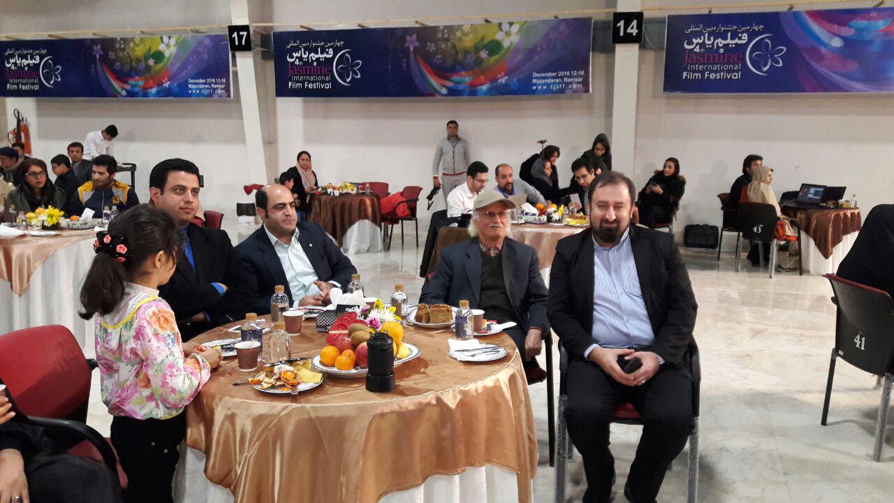 بهترین کارگردانی برای «گمیچی» / «خوشبختی پس از من» جایزه بهترین فیلمنامه را برد بهترین کارگردانی برای «گمیچی» / «خوشبختی پس از من» جایزه بهترین فیلمنامه را برد